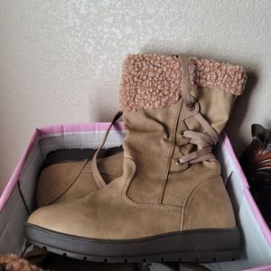 Womens Boots